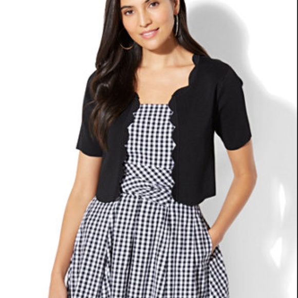 New York & Company Jackets & Blazers - NWOT - 7th Avenue - Scalloped Crop Cardigan